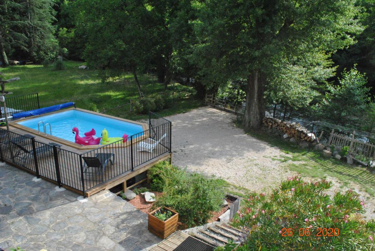 Alberguiere - Piscine Chauffee - Plancha - Barbecue Sainte-Croix-Vallee-Francaise Kültér fotó